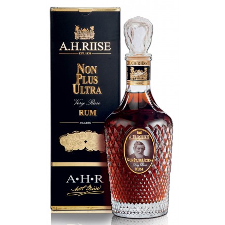 RHUM A.H. RIISE NON PLUS ULTRA VERY RARE CL.70 WITH CASE