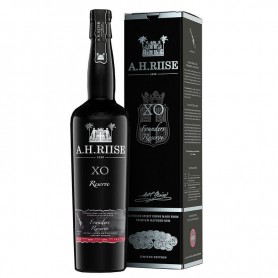 RHUM A.H. RIISE XO FOUNDERS RESERVE 4. AUFLAGE CL.70 MIT FALL